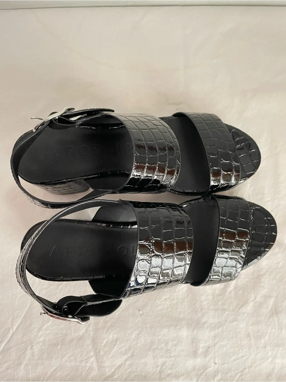 Aerosoles Camera Black Crocodile Patent Leather Block Heel Platform Sandals 8